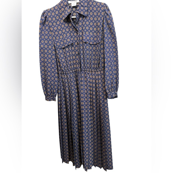 Appleseed's Dresses & Skirts - Appleseed's Navy and gold Long Sleeve Dress pleated skirt button front classy 8P